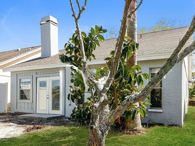 Building Photo - 11643 Sunshine Pond Rd