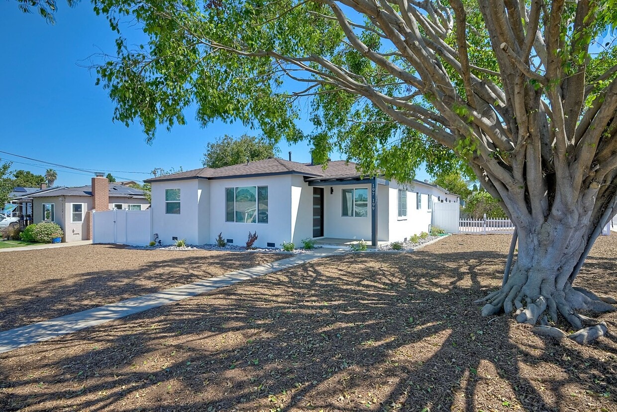 Foto principal - 197 Twin Oaks Cir