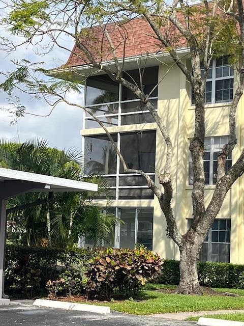 Foto del edificio - 5500 Tamberlane Cir