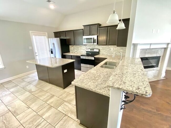 Building Photo - Now Availalbe In Horn Lake @ Nicole Place, 4-Bedroom 3 Bath Home