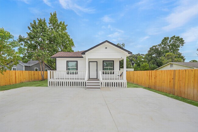 Foto del edificio - 9305 Kentshire Dr