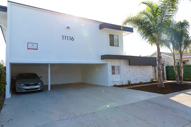 Foto del edificio - 11116 Berendo Ave
