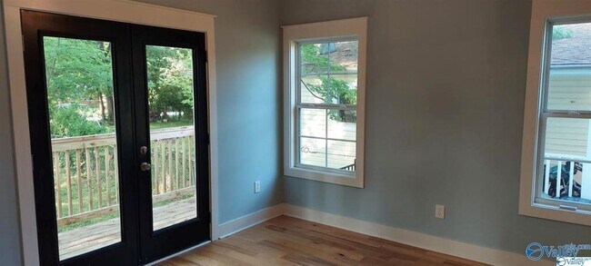 Foto del edificio - 1213 Rison Ave NE