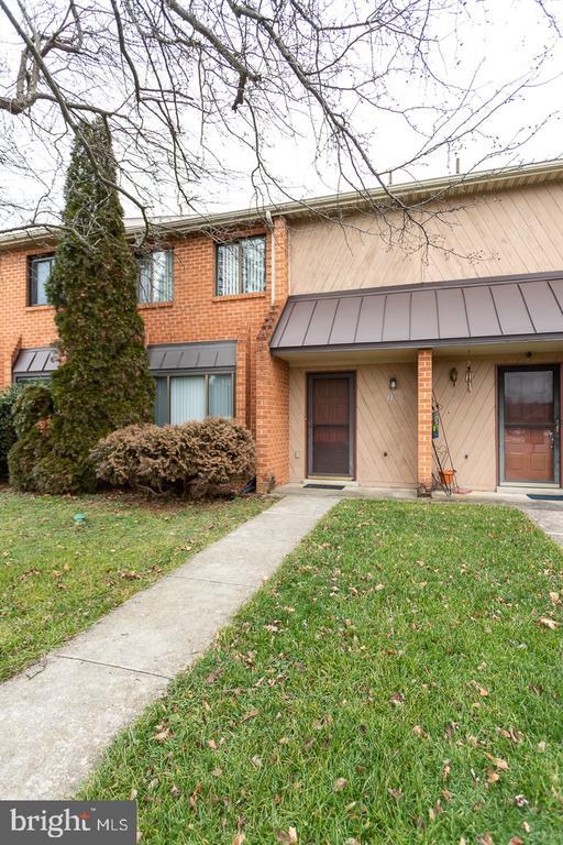 118 Caernarvon Ct, Exton, PA 19341 Townhome Rentals in Exton PA