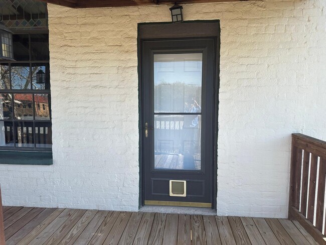 Foto del edificio - 519 Spring St