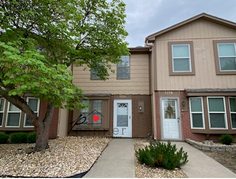 Foto principal - 717 SW Liggett Rd