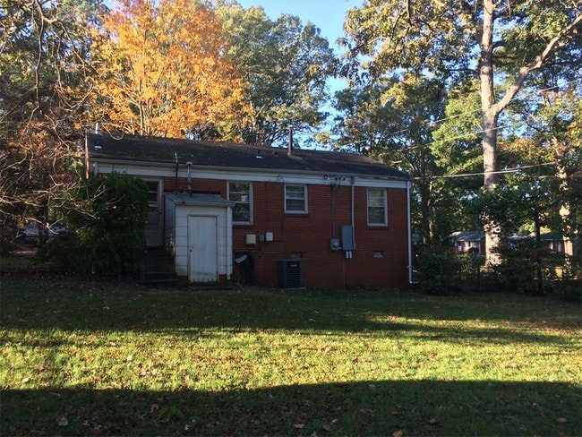 Building Photo - 7716 Dobbin Rd