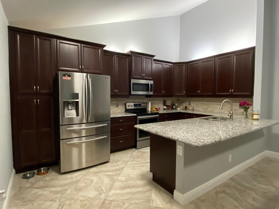 902 Timberlane Cir, Greenacres, FL 33463 House Rental in Greenacres