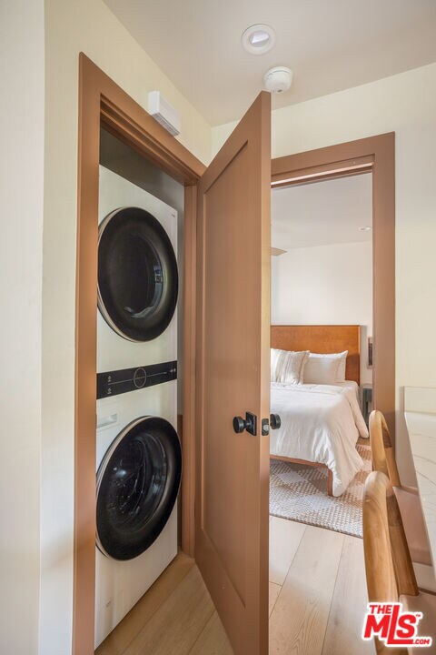 Foto del edificio - 1031 Havenhurst Dr