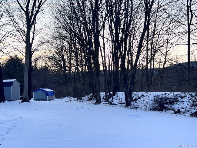 Foto del edificio - 13 Herlings Rd