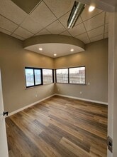 Building Photo - 41 W Division St