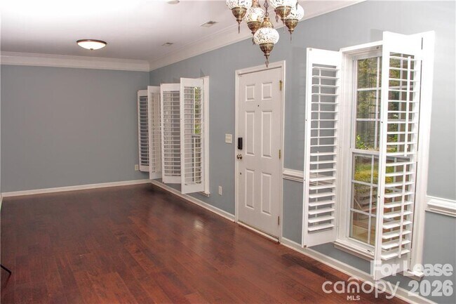 Foto del edificio - 10604 Quarrier Dr