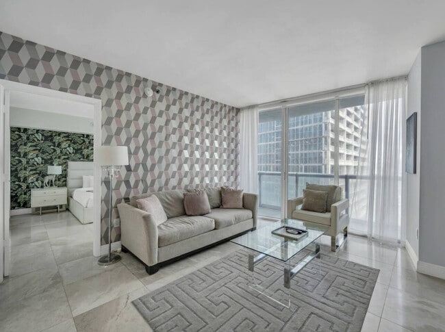 Building Photo - 485 Brickell Ave