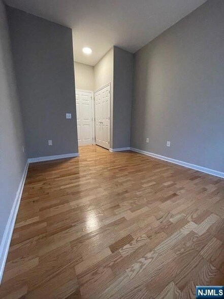 Foto del edificio - 333 Willow St