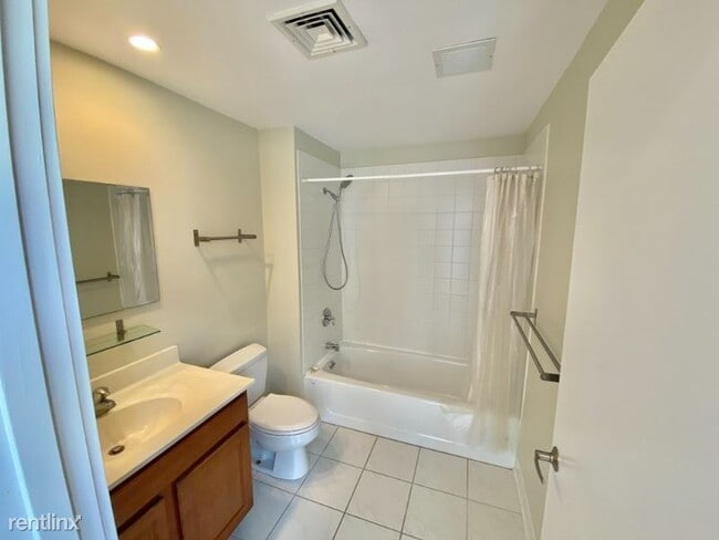 Building Photo - 2 br, 2 bath Condo - 55 Station 1B Unit 1B