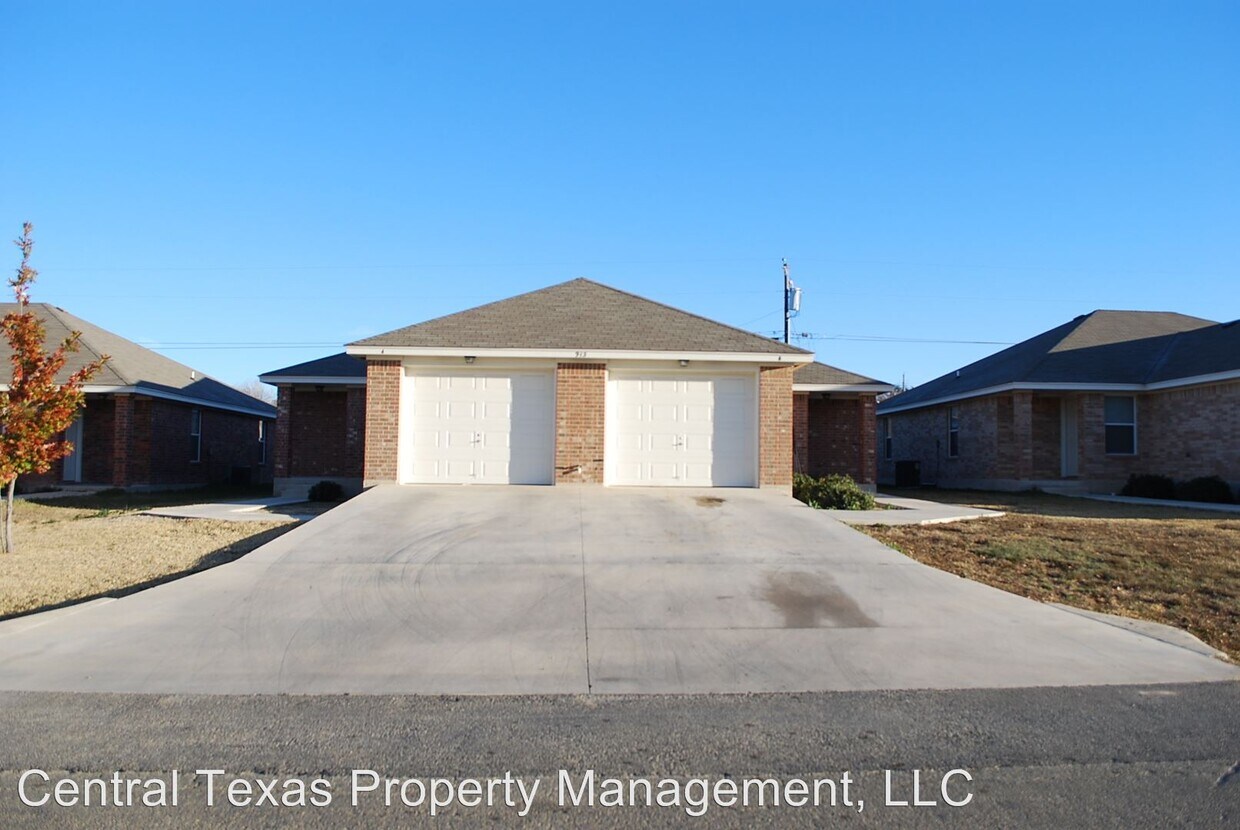 923 Maplewood Dr, Harker Heights, TX 76548 Apartment for Rent in