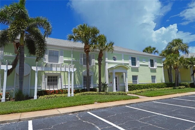 Building Photo - 5245 Coquina Key Dr SE
