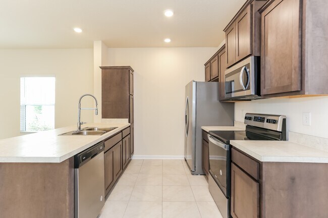 Foto del edificio - 86800 Mainline Rd