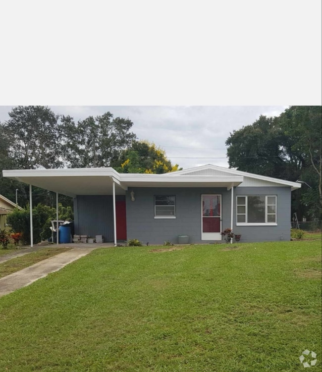 Building Photo - 616 Carver Dr