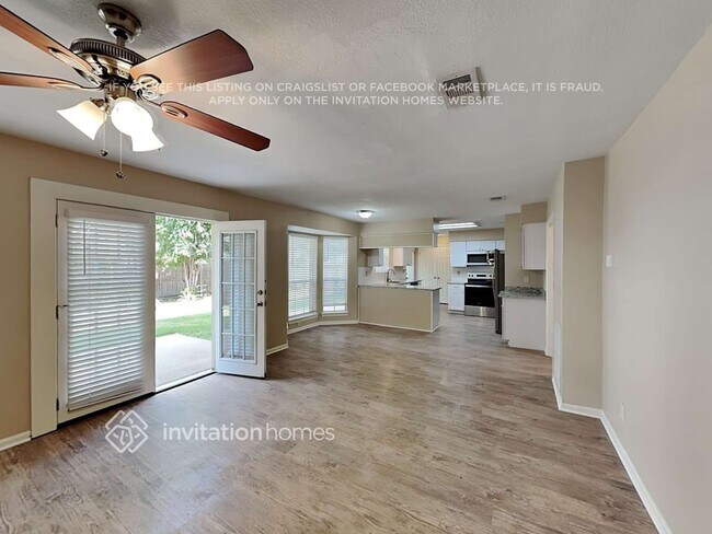 Building Photo - 2860 Ironwood Dr