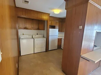Foto del edificio - 6401 Sandpiper Dr
