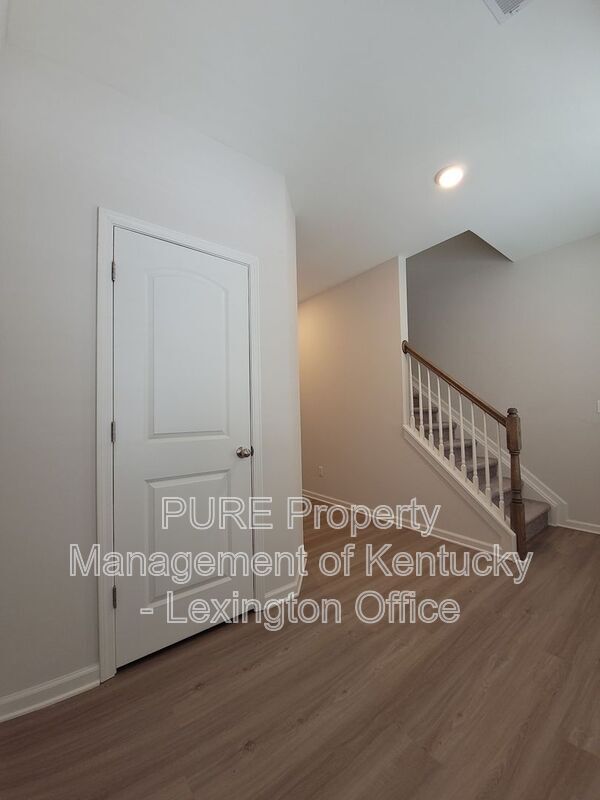 Building Photo - 1285 Barleys Pass