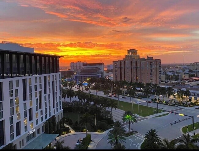 Foto del edificio - 550 Okeechobee Blvd