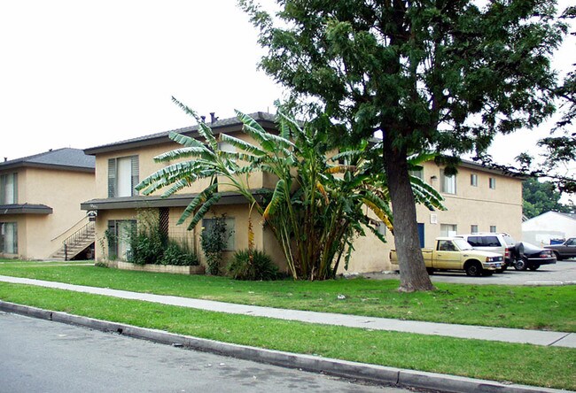 View of 12651 - Tropicana Apartments