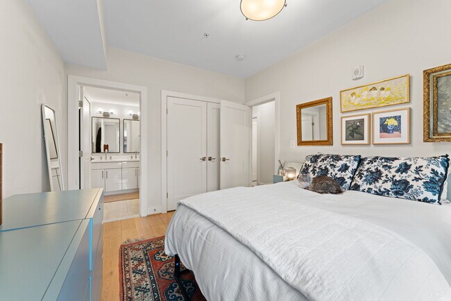 Foto del edificio - 3435 14th St NW