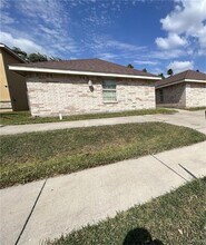 Building Photo - 15 W Daffodil Ave