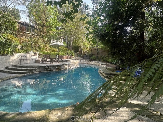 Foto del edificio - 8601 Wonderland Ave