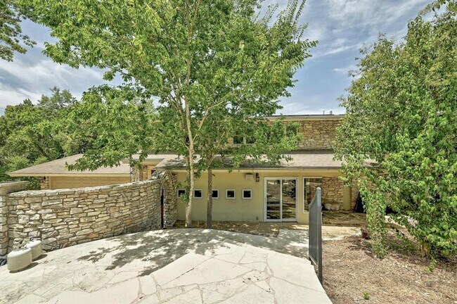Building Photo - 509 Laurel Valley Rd