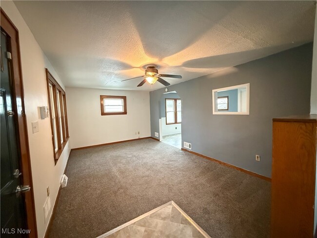 Foto del edificio - 1206 Pitkin Ave