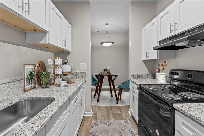 Building Photo - Lake Crossing Apartment Homes