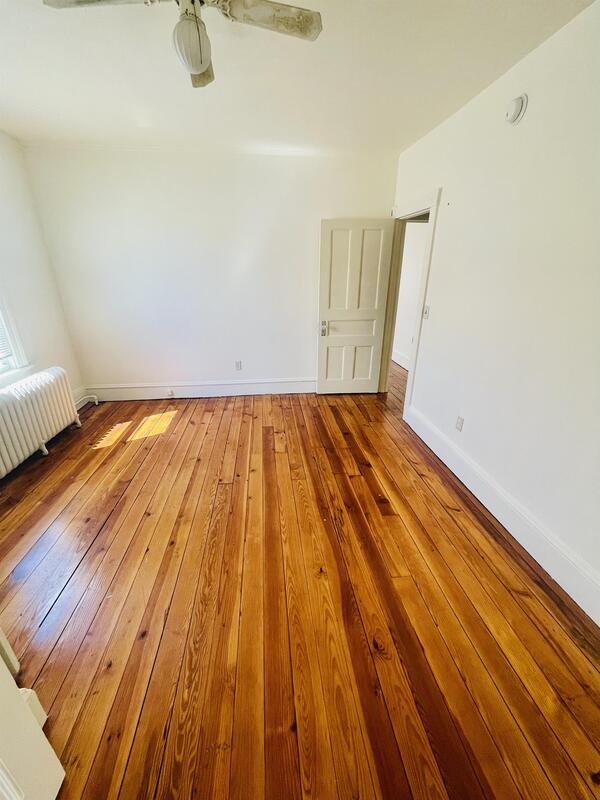 Foto del edificio - 1551.5 Northampton St