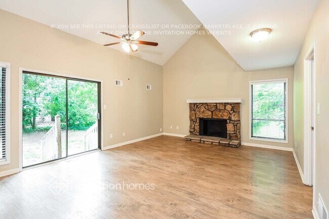 Foto del edificio - 3481 Dry Creek Rd
