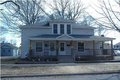 Primary Photo - 100-110 N Barry St