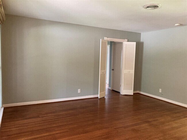 Building Photo - 9026 Bassoon Dr