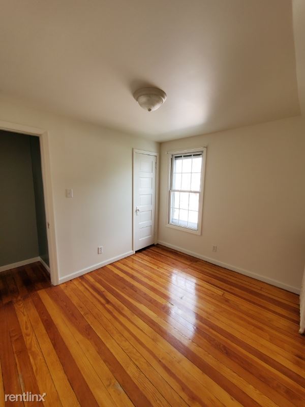 Foto del edificio - 3 br, 1 bath House - 2628 W Chestnut Ave