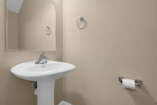 Foto del edificio - 5527 Albany Terrace Way