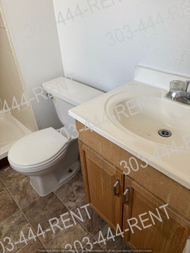Building Photo - 5545 Zion Ct