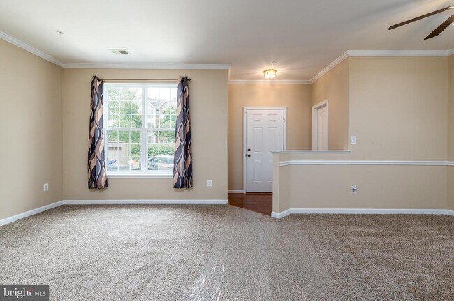 Foto del edificio - 107 Whiskey Creek Cir
