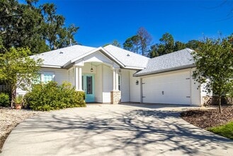 Building Photo - 8144 SW 73rd Ln