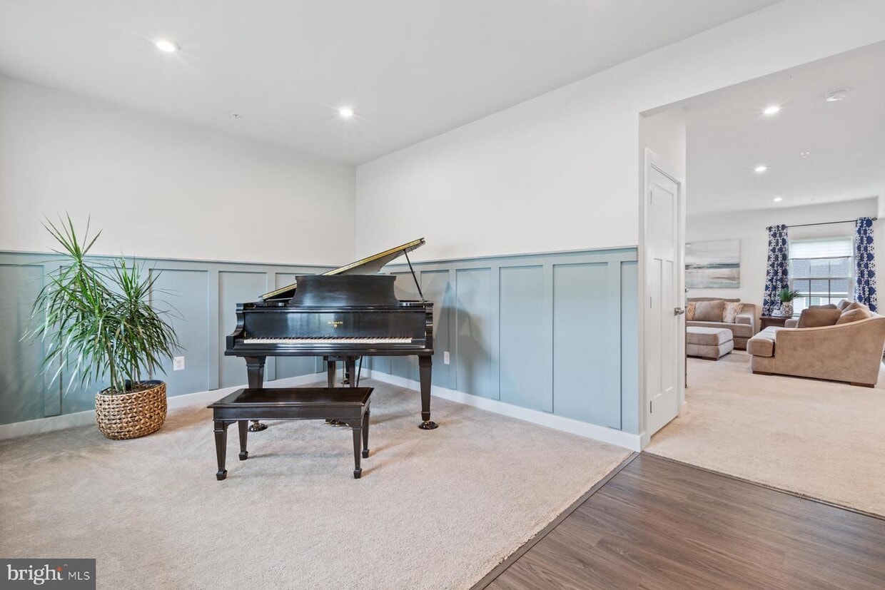 8378 Legacy Cir E, Chesapeake Beach, MD 20732 House for Rent in