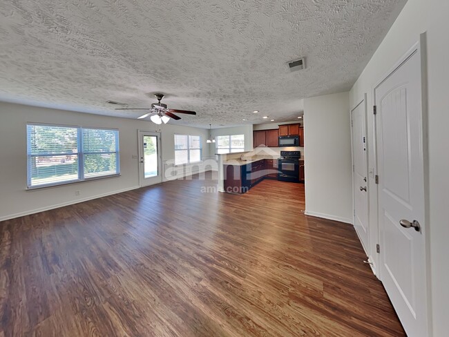 Building Photo - 3508 Oval Hesson Lane