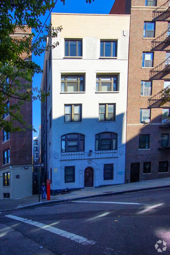 Foto del edificio - 633 W 152nd St