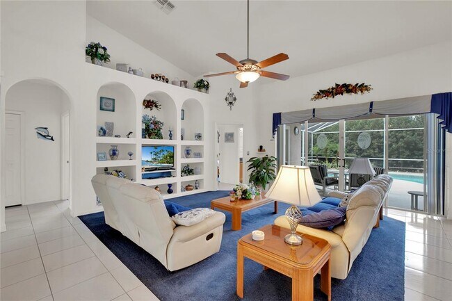 Building Photo - 429 Belfry Dr