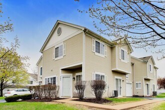 Building Photo - 165 Braxton Ln