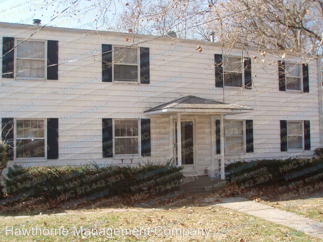 Primary Photo - 104-104 E Stewart Rd