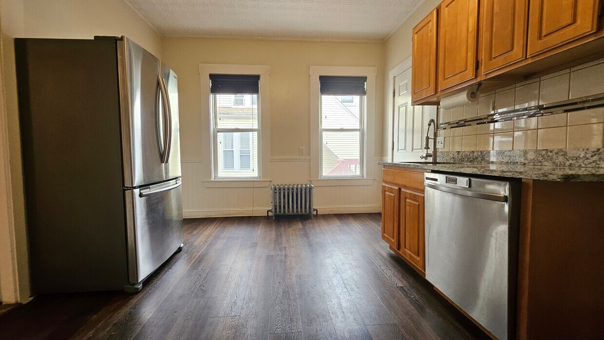 Kitchen - 376 Medford St (Somerville, MA)